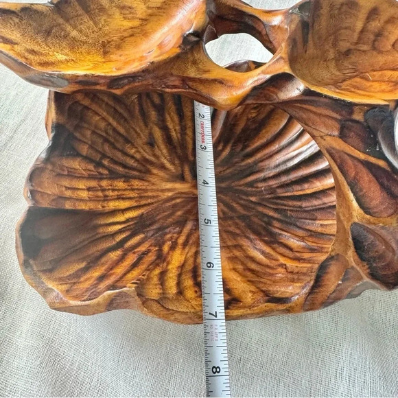 Vintage Carved Wooden Charcuterie Bowl with Handle - Picture 7 of 9